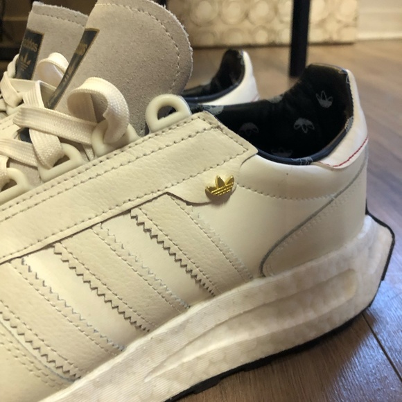 Adidas RETROPY Shoes 10.5 - Picture 4 of 9